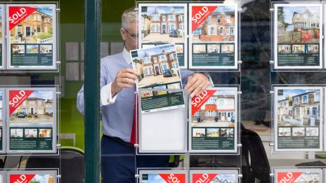 Одобренията за ипотечни кредити във Великобритания са на най-ниското ниво от юни 2020 г.