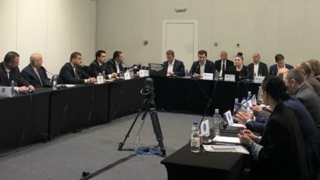 Задава се таван на субсидиите за големите земеделски стопанства