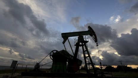 САЩ започнаха да освобождават на пазара петрол от резервите си