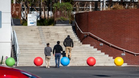 Google е съкратила служители, участвали в протести заради неин проект в Израел