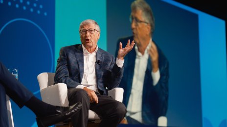 Бил Гейтс смята, че не трябва да се страхуваме от изкуствения интелект