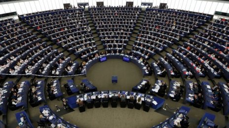 ЕК готви съвместни схеми за съхранение и търговия с газ