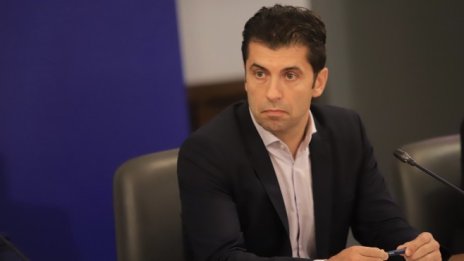 Конституционният съд прие доказателствата за двойното гражданство на Кирил Петков