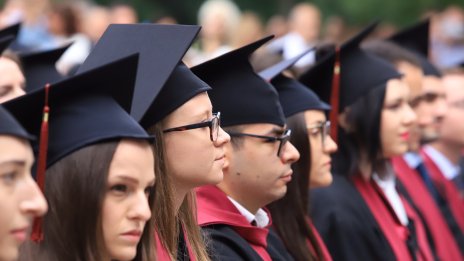 Над 40 хил. студенти у нас ще провеждат практики в реална работна среда