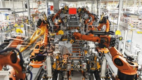 С каква стратегия машиностроенето може да остане ключов сектор от индустрията?