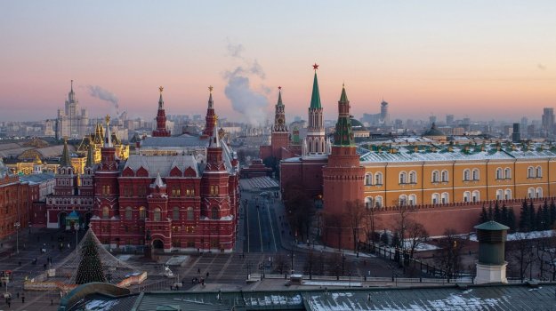 Украйна удари маасирано по Москва и Крим, руските "фалшиви победи" продължават
