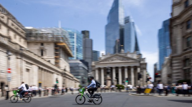 Brexit направи Великобритания по-бедна