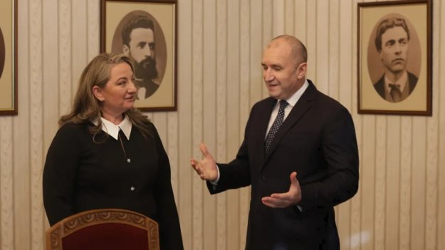 Правителството в оставка разглежда вариант за удължителен бюджет&nbsp;