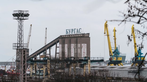 Промени в закона за особения управител повдигат въпрос за риск от искове от "Лукойл"