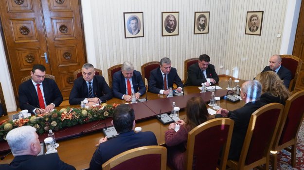 &bdquo;БСП-Обединена левица&ldquo;: Няма да участваме в разговори за правителство, парламентът е нелегитимен