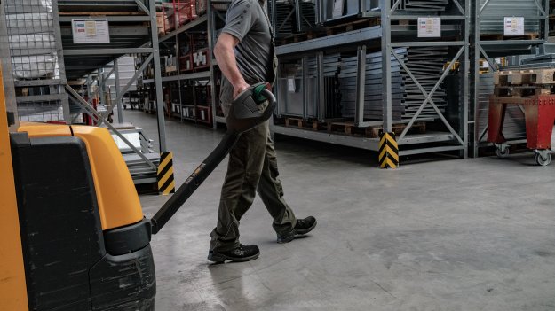 Германската индустрия потопи активността в частния сектор в еврозоната