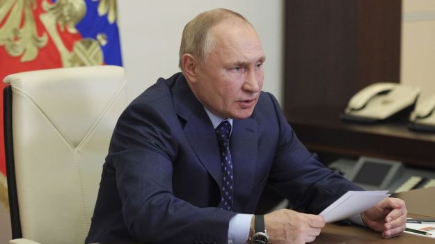 Русия иззе 10 млрд. долара от бизнеса, а Путин разчита ФСБ да държи елита под контрол