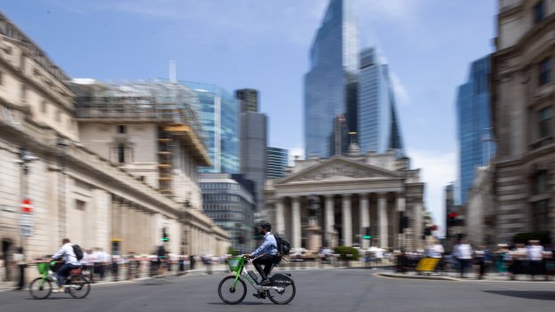 Brexit направи Великобритания по-бедна