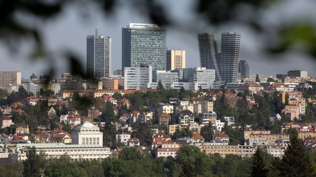 Местни инвеститори контролират чешкия имотен пазар и се разширяват в чужбина