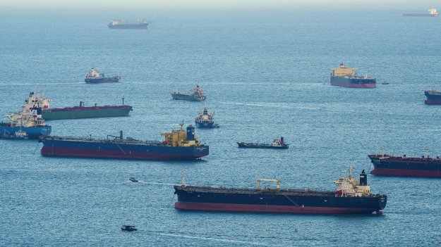 Цената за превоз на контейнери от Азия за Европа е скочила с 50% от началото на войната с Иран