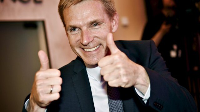 <p>
	Ларс Льоке&nbsp;Расмусен.<em> Снимка: Ройтерс</em></p>
