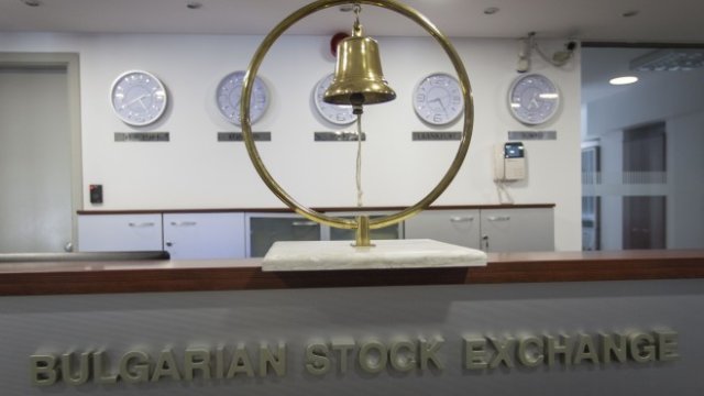 Оборотът с компаниите от SOFIX спадна до близо тримесечен минимум