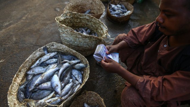 Рибен пазар в Омдурман. Снимка: Mahmoud Hjaj/Anadolu Agency via Getty Images