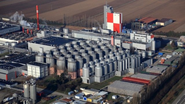 <p>
	Пивоварната Кроненбург. Снимка: Kronenbourg.com</p>
