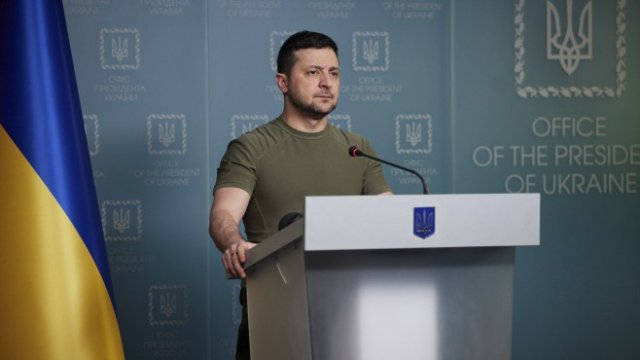 <p>
	<em>Снимка: EPA/PRESIDENTIAL PRESS SERVICE HANDOUT</em></p>
