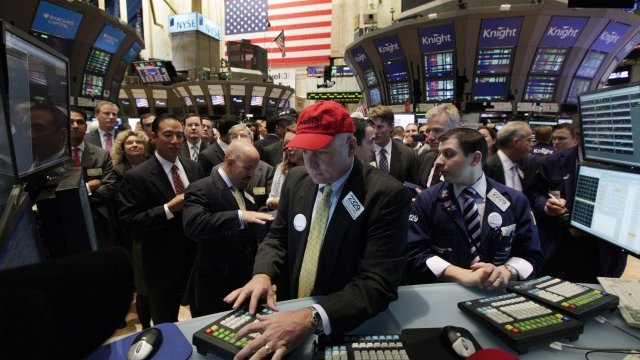 <p>
	Доброто настроение се завърна на Wall Street.<em> Снимка: Ройтерс</em></p>
