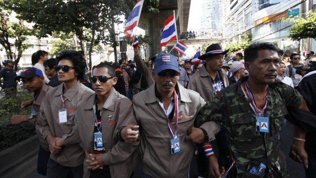 <p>
	Въпреки протестите Тайланд ще бъде най-популярната дестинация в Азия след Китай. <em>Снимка: Ройтерс</em></p>
