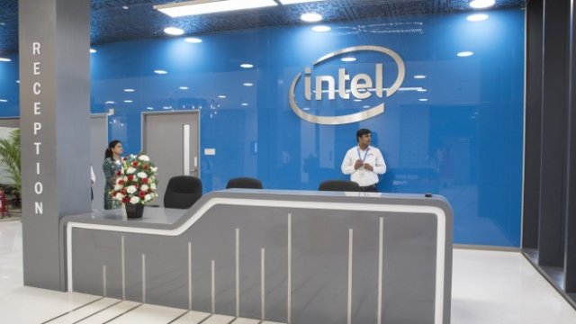 Intel се разделя с подразделението за флаш памет NAND 