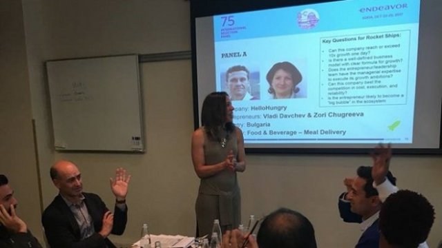 <p>
	Зорница Чугреева и Владимир Давчев.&nbsp;<em>Снимка: Endeavor</em></p>
