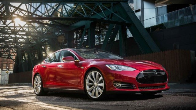 <p>
	<em>Model S. Снимка: Tesla </em></p>
