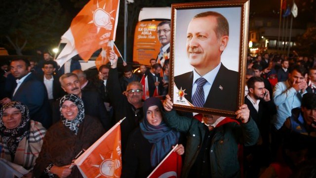 <p>
	Ердоган вероятно ще спечели абсолютното мнозинство. <em>Снимка: Ройтерс</em></p>
