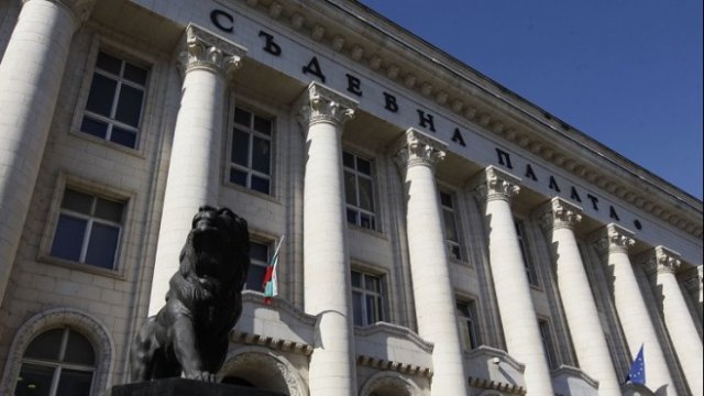 <p>
	<em font-size:="" pt="" style="color: rgb(102, 102, 102); font-family: ">Снимка: Олег Попов, Investor Media Group</em></p>
