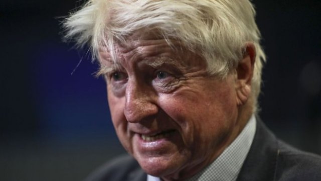 <p>
	Стенли Джонсън. <em>Снимка: Simon Dawson/Bloomberg</em></p>
