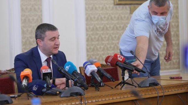 <p>
	<em>Снимка: Димитър Кьосемарлиев, Investor Media Group</em></p>
