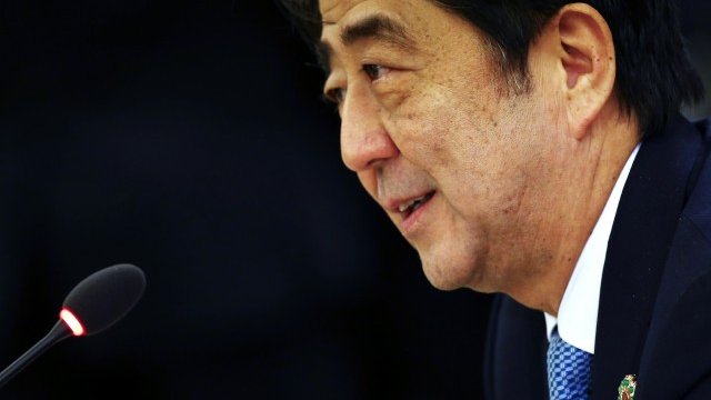 <p>
	Шиндзо Абе. <em>Снимка: Ройтерс</em></p>
