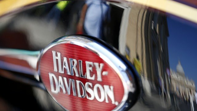 <p>
	Harley продава два от всеки три мотоциклета в САЩ. <em>Снимка: Ройтерс</em></p>
