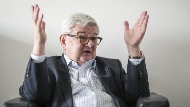 <p>
	Бившият германски външен министър Йошка Фишер. <em>Снимка: Ройтерс</em></p>
