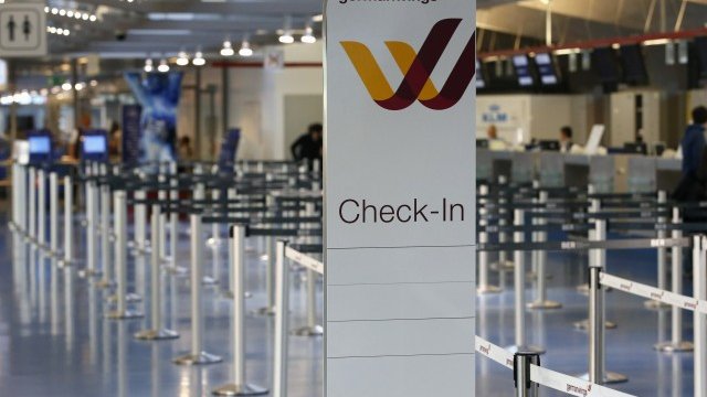 <p>
	Стачката в петък засегна полетите на Germanwings между 6 сутринта и обяд местно време. <em>Снимка: Ройтерс</em></p>
