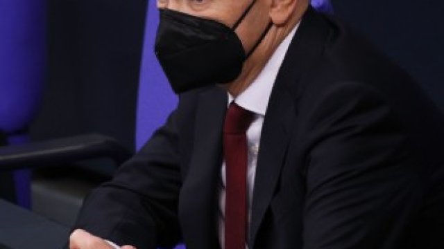 <p>
	Новият германски канцлер Олаф Шолц.&nbsp;<em>Снимка: Bloomberg LP</em></p>
