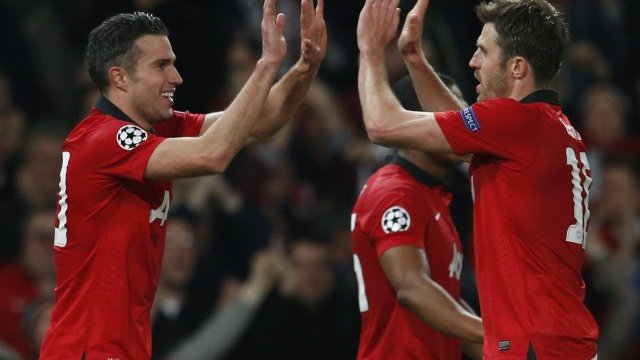 <p style="text-align: justify;">
	Chevrolet&nbsp;ще плаща по 53 млн. лири годишно, за да разположи логото си на тениските на Юнайтед. <em>Снимка: Ройтерс</em></p>
