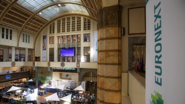 <p>
	Борсата в Амстердам. <em>Снимка: Bloomberg</em></p>
