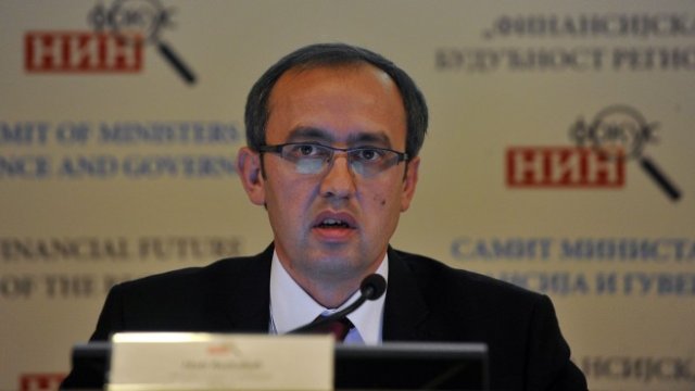 <p>
	Авдула Хоти. <em>Снимка:&nbsp;Oliver Bunic/Bloomberg</em></p>
