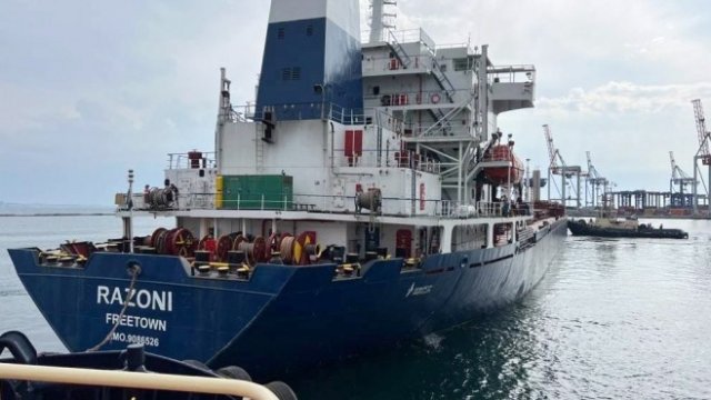 Киев: За транспортирането на зърно използваме нашите жп линии и камиони