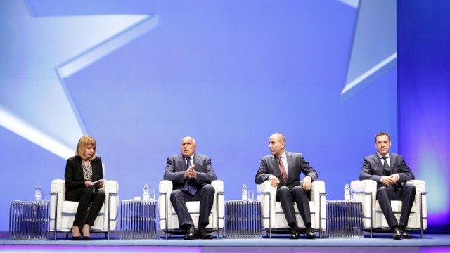 <p style="text-align: justify;">
	Йорданка Фандъкова, Бойко Борисов, Цветан Цветанов и Димитър Николов. <em>Снимка: БТА</em></p>
