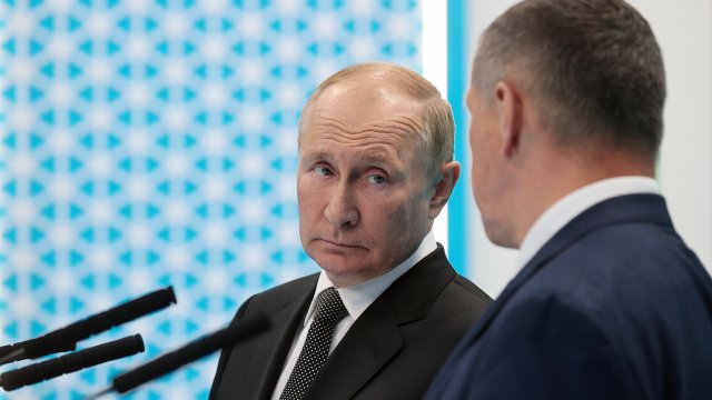 Путин по време на Източния икономически форум във Владивосток. Снимка:  EPA/GAVRIIL GRIGOROV