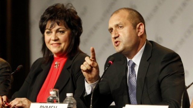 <p>
	<em style="color: rgb(102, 102, 102); font-family: Arial, non-serif; font-size: 13px;">Снимка: Олег Попов, Investor Media Group</em></p>
