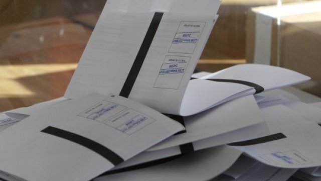 <p>
	<span style="color: rgb(102, 102, 102); font-family: Arial, non-serif; font-size: 13px;">Снимка:&nbsp;</span><em style="color: rgb(102, 102, 102); font-family: Arial, non-serif; font-size: 13px;">Олег Попов, Investor Media Group</em></p>
