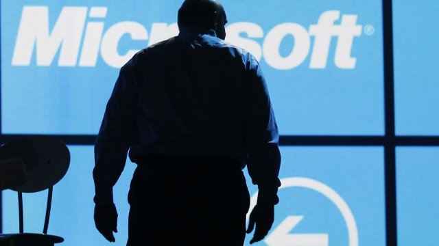 <p>
	Балмър си тръгва. Но кой ще го наследи? <em>Снимка: Ройтерс</em></p>
