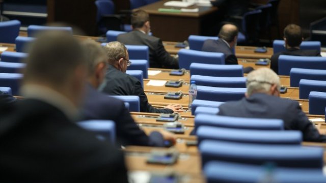 <p>
	<em>Снимка:&nbsp;</em><em>Димитър Кьосемарлиев, Investor Media Group</em></p>
