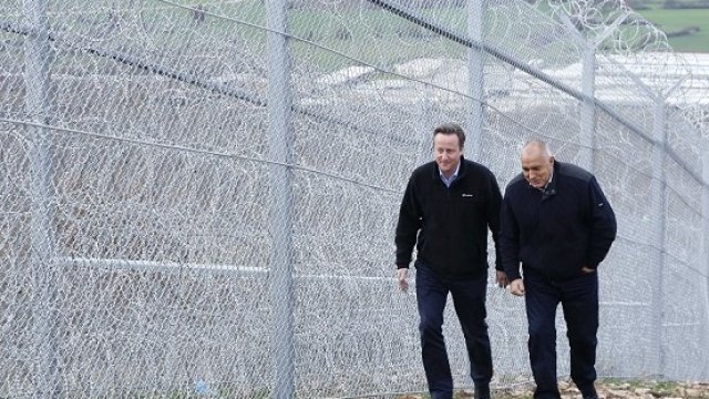 <p>
	На границата. <em>Снимка: МС</em></p>
