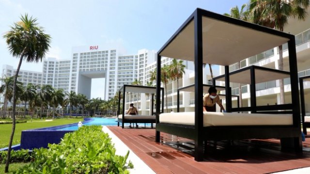 <p>
	<em>Снимка: EPA/Alonso Cupul</em></p>
